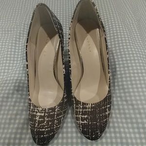 Black & White Plaid Pumps